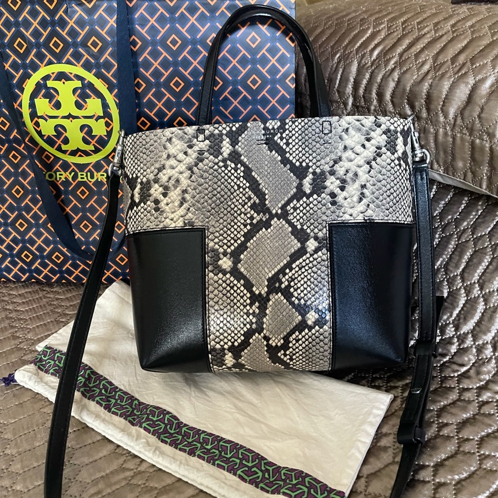 Tory Burch purse